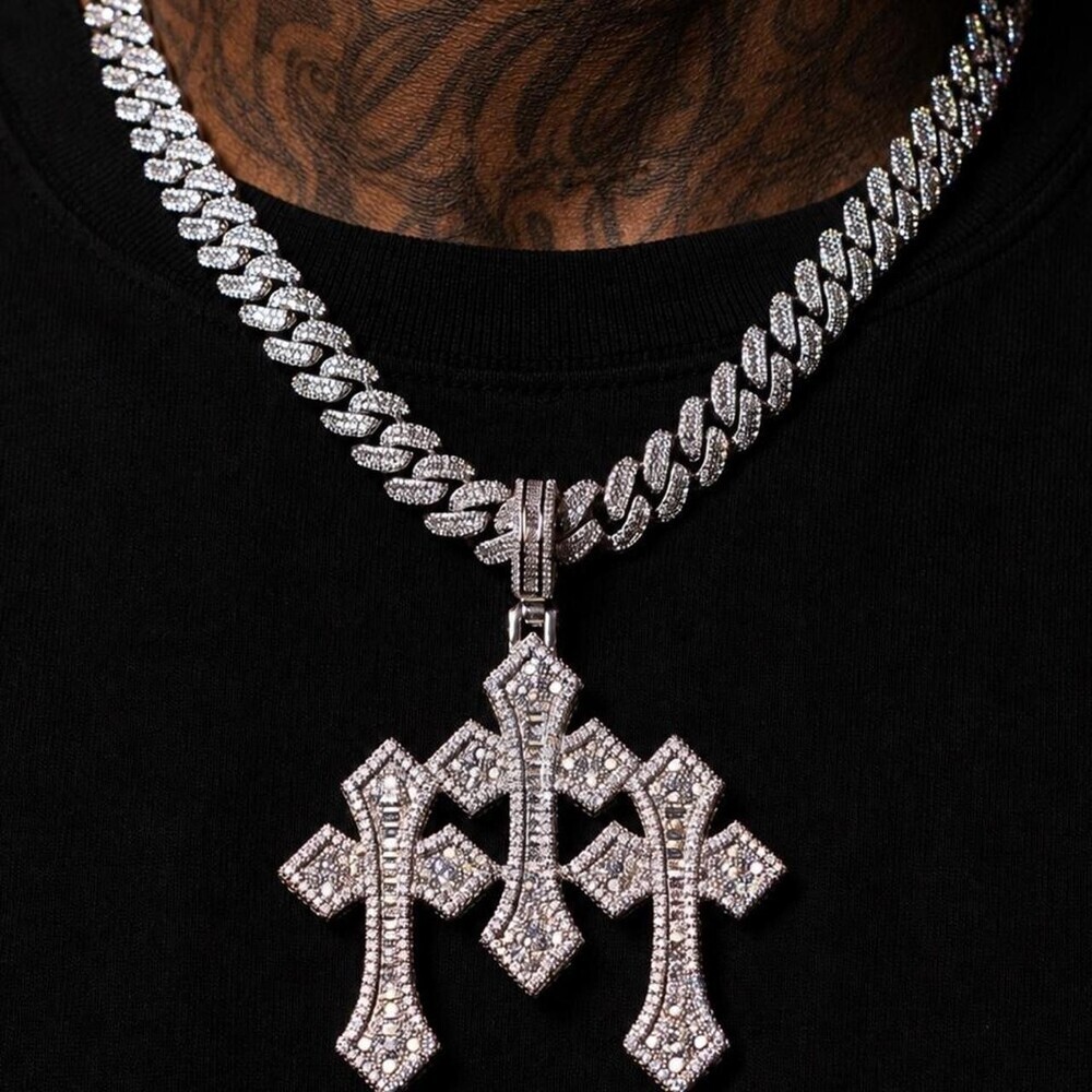 Triple Cross Pendant W 18 Mm B 7 C 7